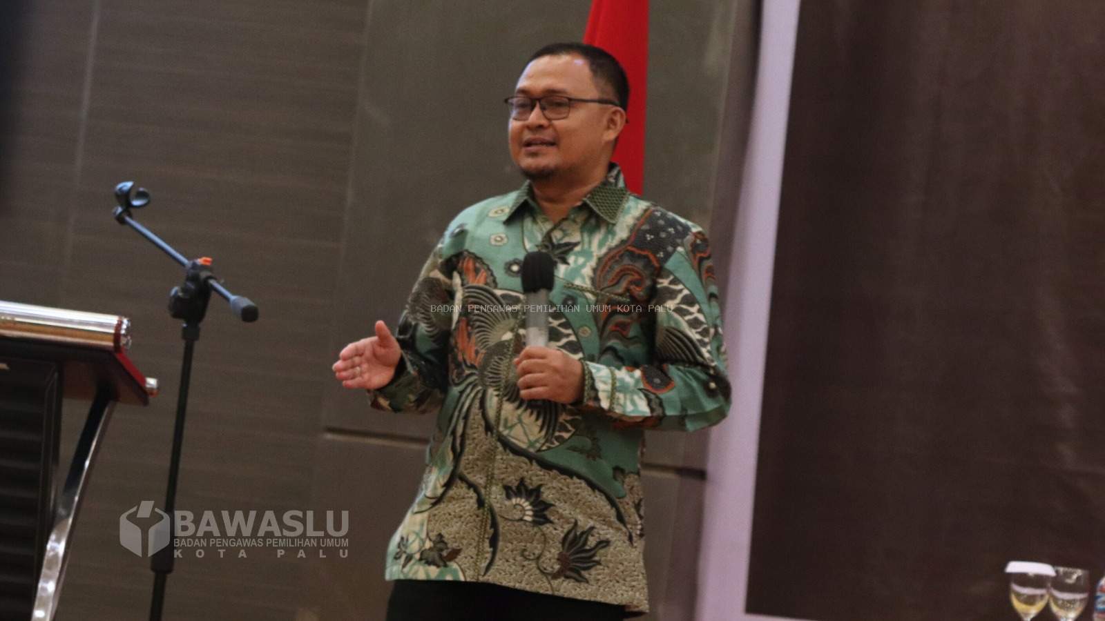 AGUSSALIM WAHID: PENTINGYA KOMUNIKASI DAN KOORDINASI DI TINGKAT JAJARAN KECAMATAN PENYELENGGARA PEMILU