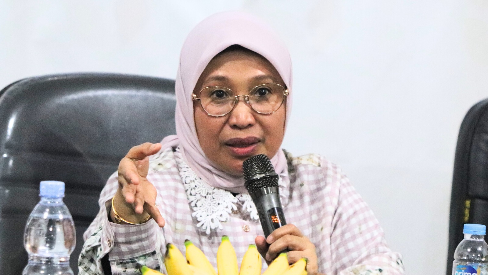 Anggota Dewan Kehormatan Penyelenggara Pemilu (DKPP) Republik Indonesia, Ratna Dewi Pettalolo, menekankan bahwa meskipun saat ini berada di masa non tahapan pemilu, bukan berarti Bawaslu berhenti menjalankan tugasnya. Justru di masa inilah, menurutnya, ada sejumlah aktivitas penting yang harus tetap diawasi secara serius, salah satunya adalah proses perbaikan data pemilih.