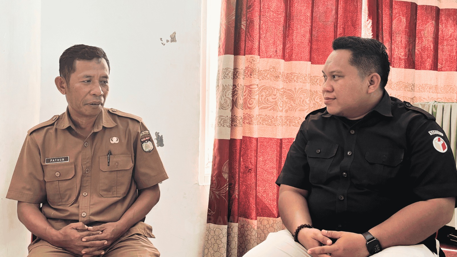Anggota Bawaslu Kota Palu, Wardiyanto, didampingi Kasubag serta staf P3SH Bawaslu Kota Palu melaksanakan konsolidasi isu demokrasi bersama ke Lurah Birobuli Utara