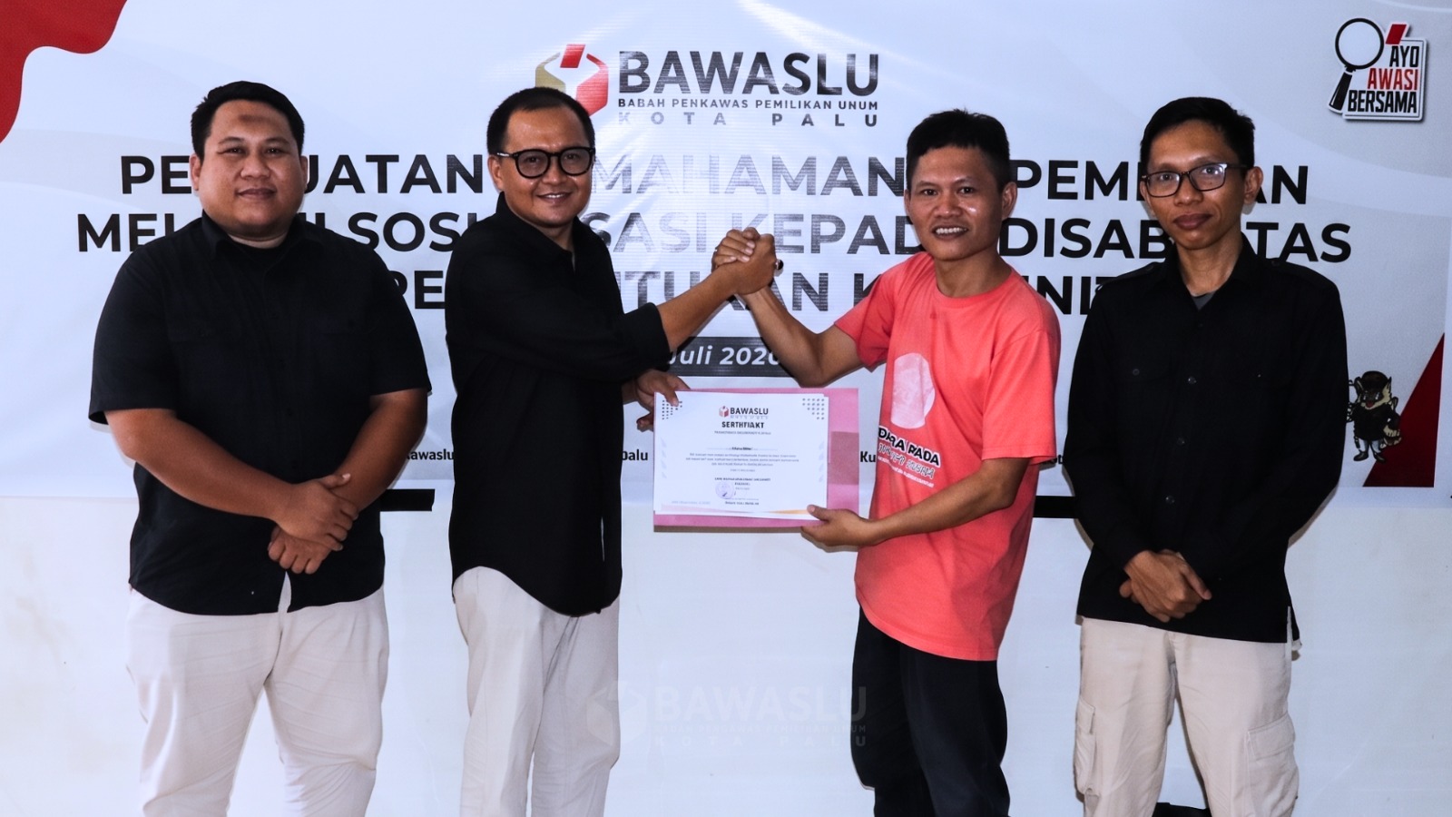 Bawaslu Kota Palu bersama komunitas penyandang disabilitas Madamba Rara Kota Palu akan membentuk wadah komunikasi digital sebagai sarana pengawasan pemilu.