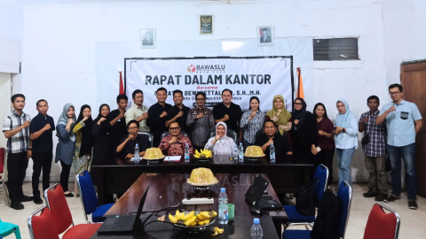 RDK Bersama Ratna Dewi Pettalolo