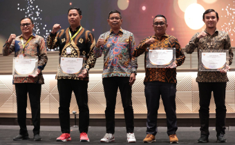 Kembali Informatif, Bawaslu Kota Palu Terima Piagam Penghargaan dari Bawaslu RI