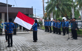 Upacara peringatan Hari Lahir Pancasila pada Senin, 1 Juni 2026, di halaman kantor Bawaslu Sulteng. Upacara yang dimulai pukul 08.00 Wita ini dihadiri jajaran Bawaslu Kota Palu, Kabupaten Sigi, dan Kabupaten Donggala.