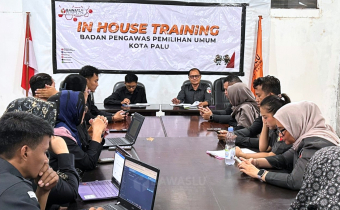 Beberapa hari setelah mengikuti rangkaian sosialisasi pemutakhiran data partai politik melalui Sistem Informasi Partai Politik (Sipol) dilaksanakan, Bawaslu Kota Palu melakukan reflektif atas pengawasan yang telah dilakukan.