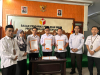 Wujud Komitmen Peningkatan Kinerja, Komisioner Bawaslu Kota Palu Tanda Tangan IKU Pengawas Pemilu